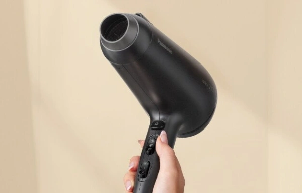 Фен Panasonic EH-NE85-K865