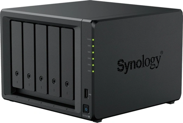 Сетевой накопитель Synology DiskStation DS1525+